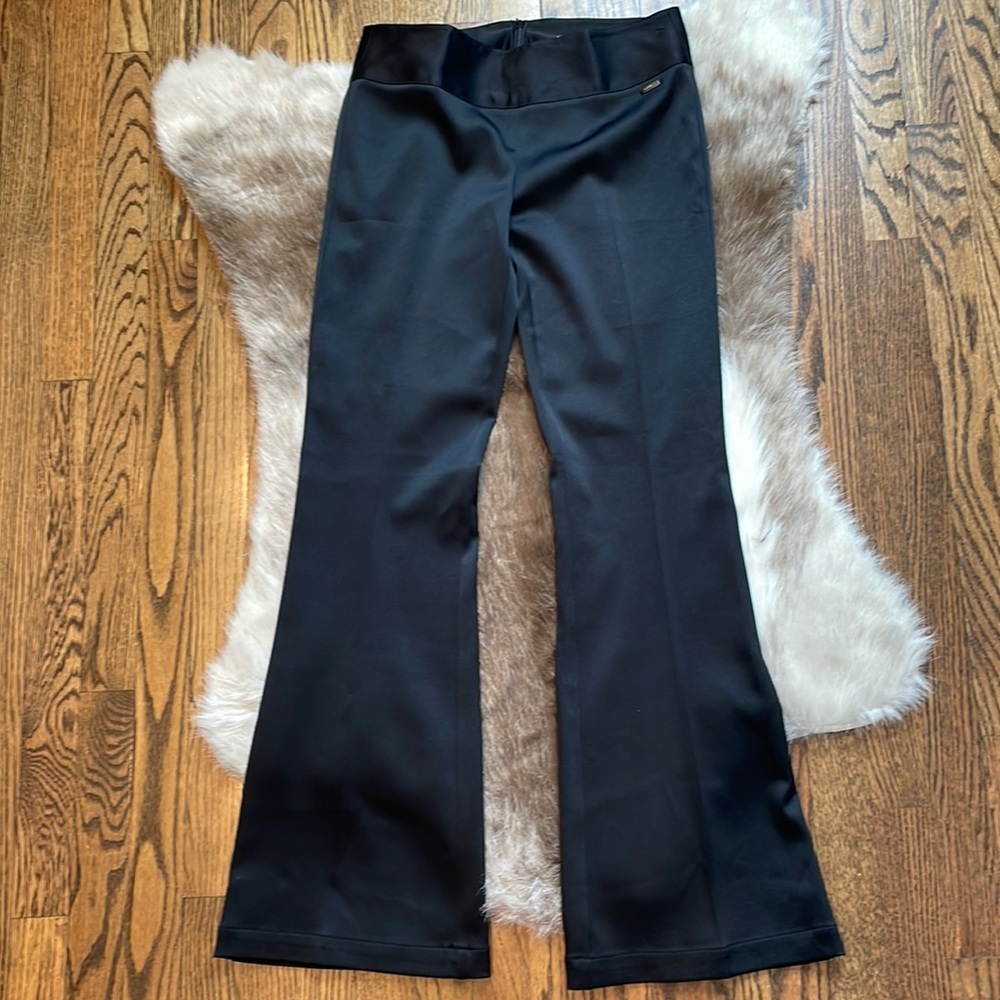 GUESS classy and elegants pants